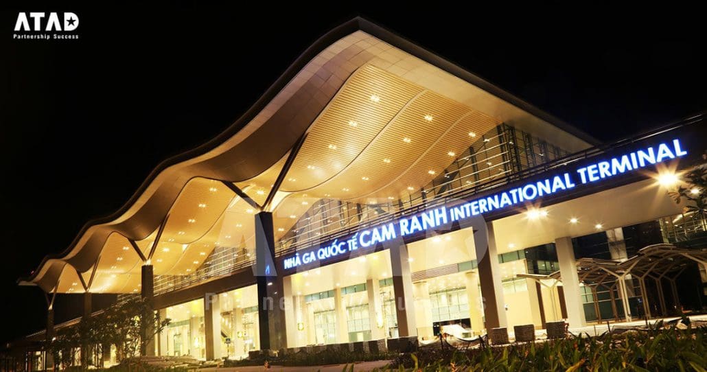 Tips for a cheap flight to Vietnam 3 san bay 4 1